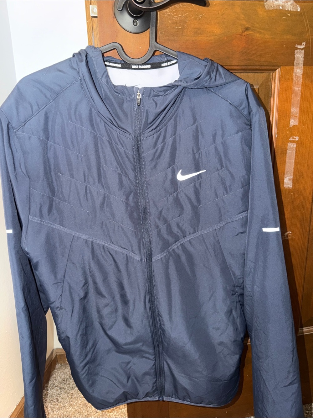 Nike Men's Dark Blue Hooded Lightweight Performance Jacket